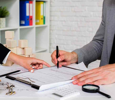 Property Lawyer in Delhi